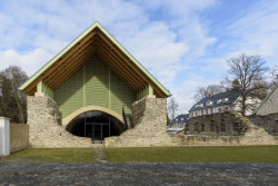 Revitalizace zámeckého areálu Návarov, M3M