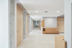 Rekonstrukce budovy okresního soudu Tübingenu od studia Dannien Roller Architekten
