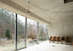 Ve středu 18. září budou v Hradci Králové přednášet v rámci kolokvia slavní architekti Robert Konieczny z Polska s Ján Studený ze Slovenska.