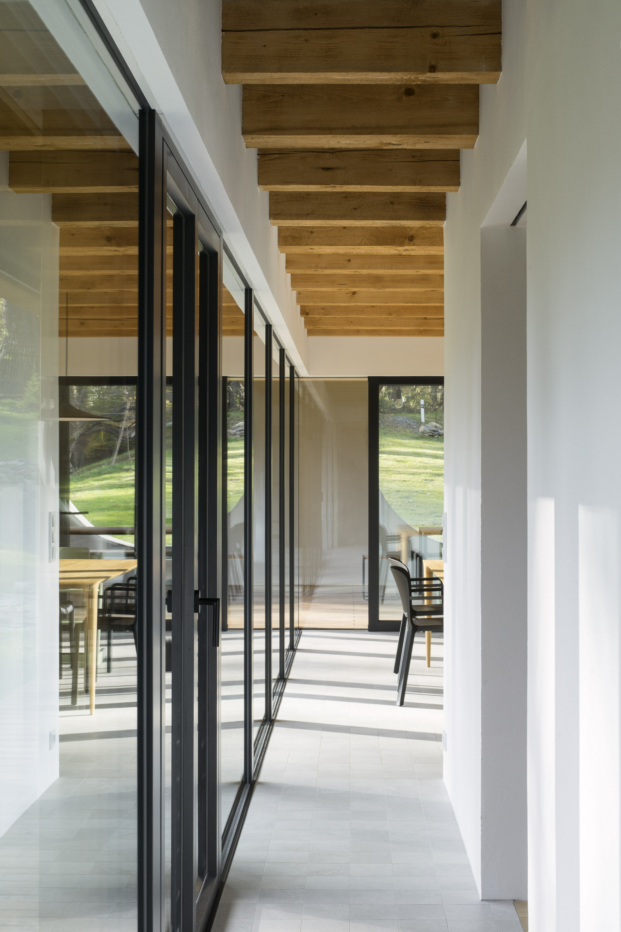 Rekreační rodinný dům od studia Lenka Míková architekti