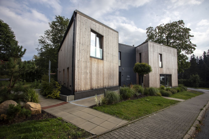 Dům Chaleyott; arch. návrh Arch Zone, generální dodavatel stavby: VESPER HOMES