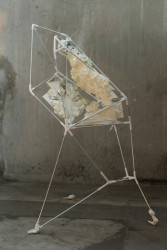 Ateliér architektury III se ve svých projektech soustřeďuje na testování nových metod navrhování. Úspěchy i nepřeberné množství projektů ateliéru sleduje výstava Souostroví / Archipelago 13 *A3, která se koná v Galerii UM.