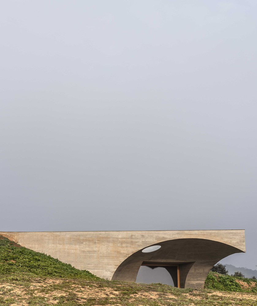 Dům u portugalského městečka Monsaraz, Aires Mateus © João Guimarães