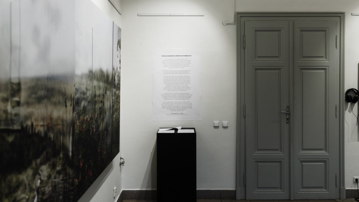 Architektka Blanka Solár vystavuje v Galerii Mini na brněnské Fakultě architektury expozici Hřbitov bez hrobů; pietní biocentrum?