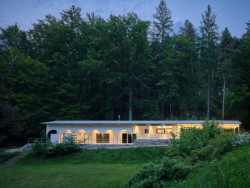  (Zázemí Lesního koupaliště, Mjölk architekti, Marie Vondráková)