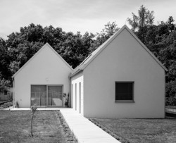 Dom Marchegg, Michal Vacho, Jaro Krobot / interiér Eva Kudláčová