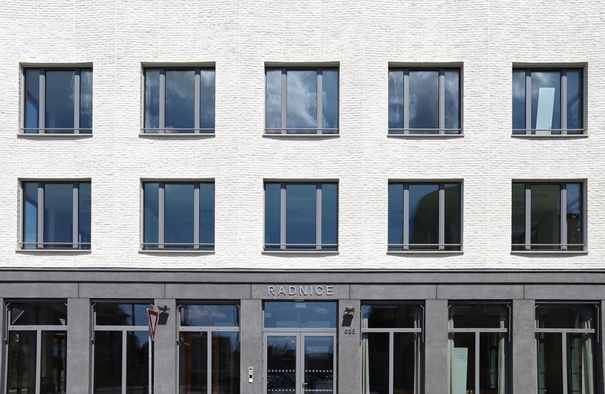 Nová radnice Lázní Bělohrad od studia re:architeti
