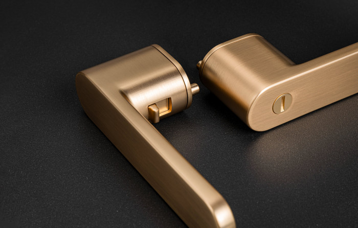 MPK Impressa Switch Lock - interiérová klika s integrovaným uzamykáním