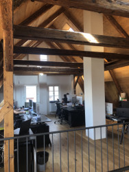 Sídlo firmy Lasvit v Novém Boru od architektonické kanceláře ov-a