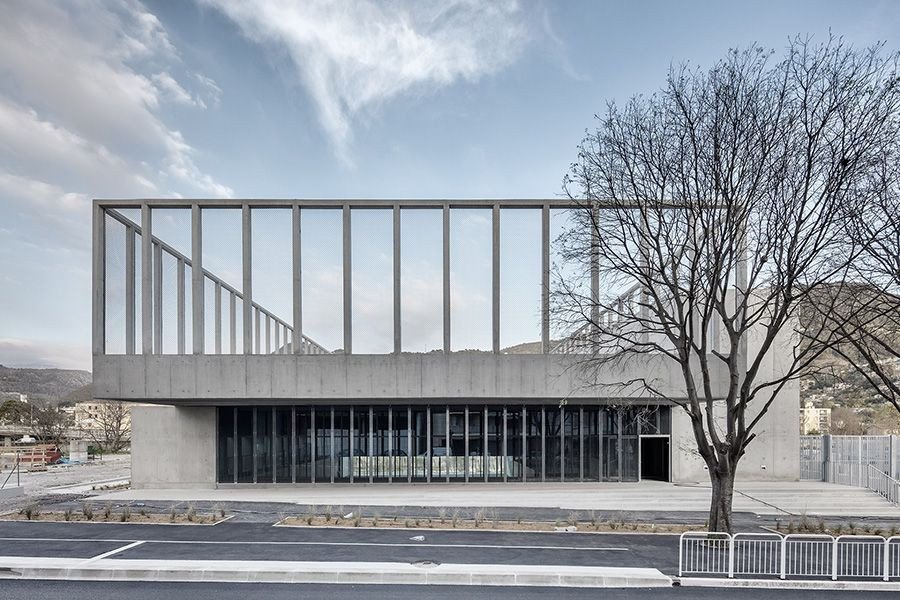 CAB ARCHITECTES, sportovní sál v Ariane, foto