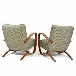 Křesla H-269 přezdívaná díky dlouhým podpěrám “lyže”, zdroj: Debyt