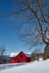 Správce lyžařského areálu Horní Malá Úpa se odhrabávání sněhu bát nemusí. (Chata Bučina v Malé Úpě, studio ADR)