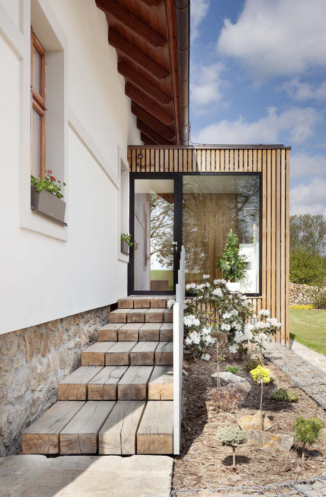 Rekonstrukce chalupy u Blaníku, OK Plan Architects