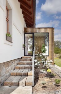 Rekonstrukce chalupy u Blaníku, OK Plan Architects