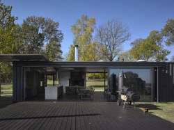 Re-Born - soubor rekreačních objektů z námořních kontejnerů, Nedvěd architekti