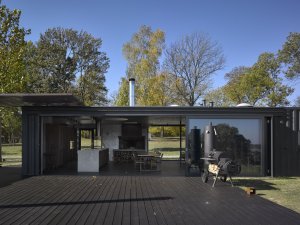 Re-Born - soubor rekreačních objektů z námořních kontejnerů, Nedvěd architekti