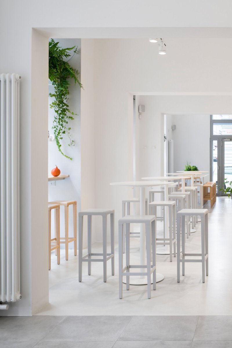 Loving bistro Letná, esté architekti