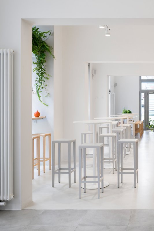 Loving bistro Letná, esté architekti