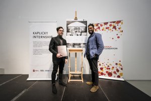 Petr Kousal a Glenn DeRoche z Adjaye Associates