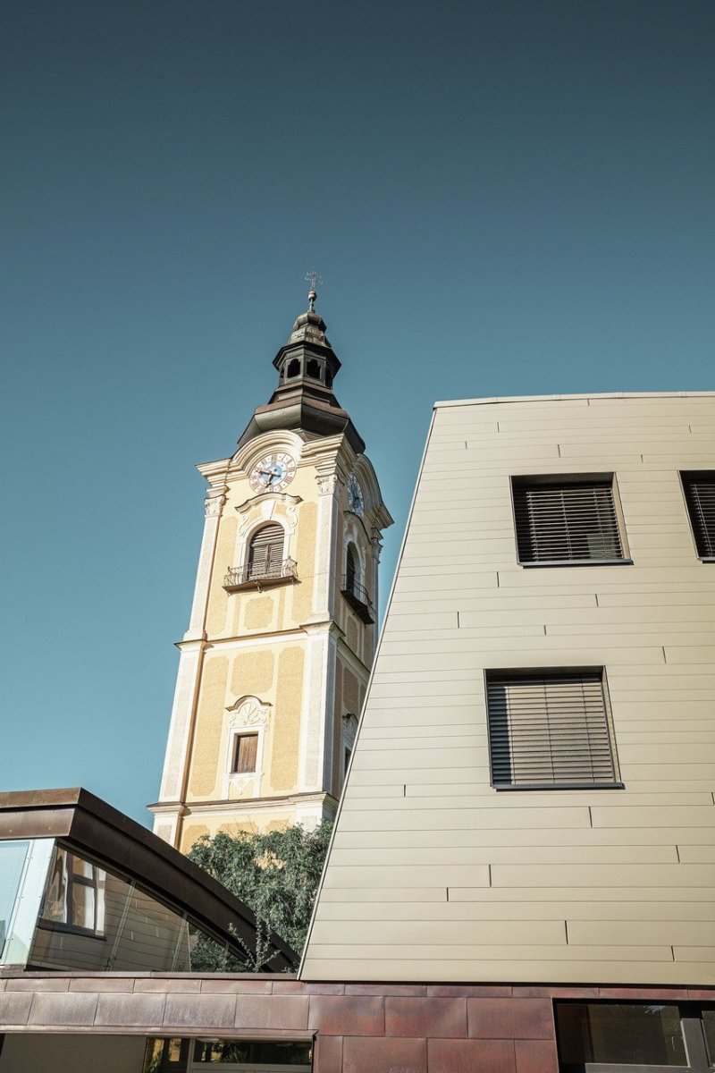 Architekti ze studia Nussmüller Architekten navrhli nové studentské koleje v rakouském Leobenu