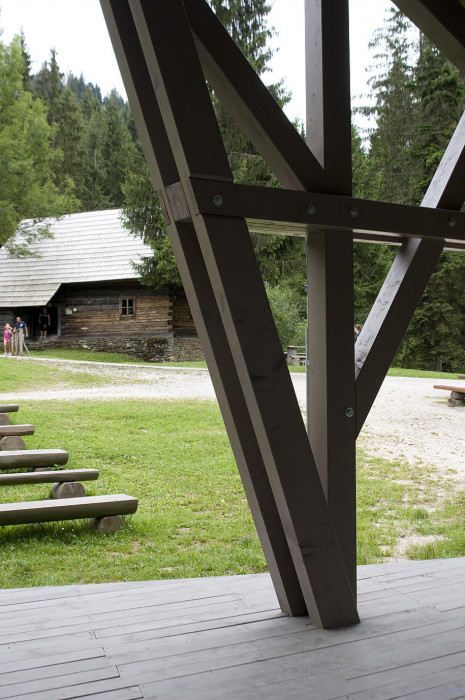 Amfiteáter Vychylovka, Ateliér VAN JARINA.