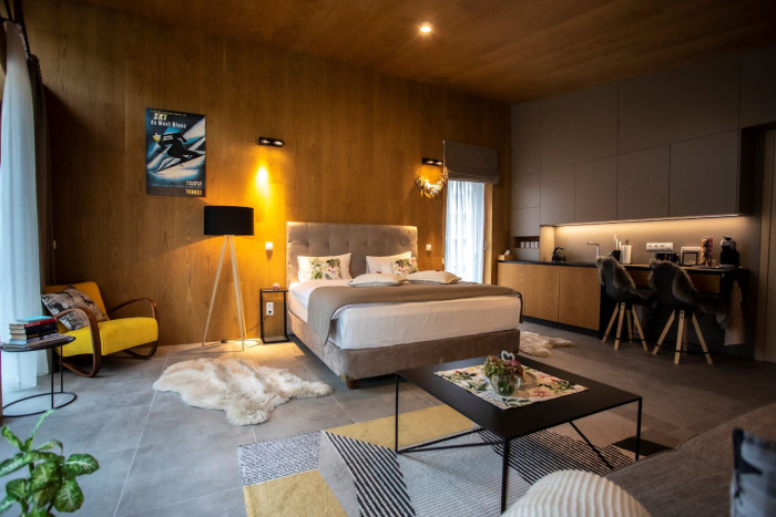 Dům Chaleyott; arch. návrh Arch Zone, generální dodavatel VESPER HOMES