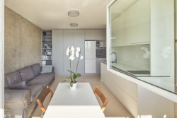 Byt Troja, obytný prostor a vestavěná skříň, 0,5 Studio