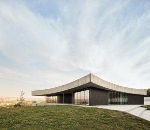 Cabo de Vila House, spaceworkers
