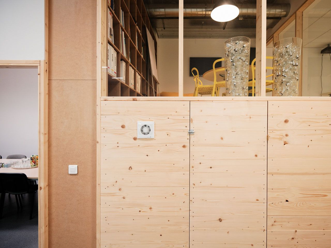 JRKVC, NEU / Office – foto