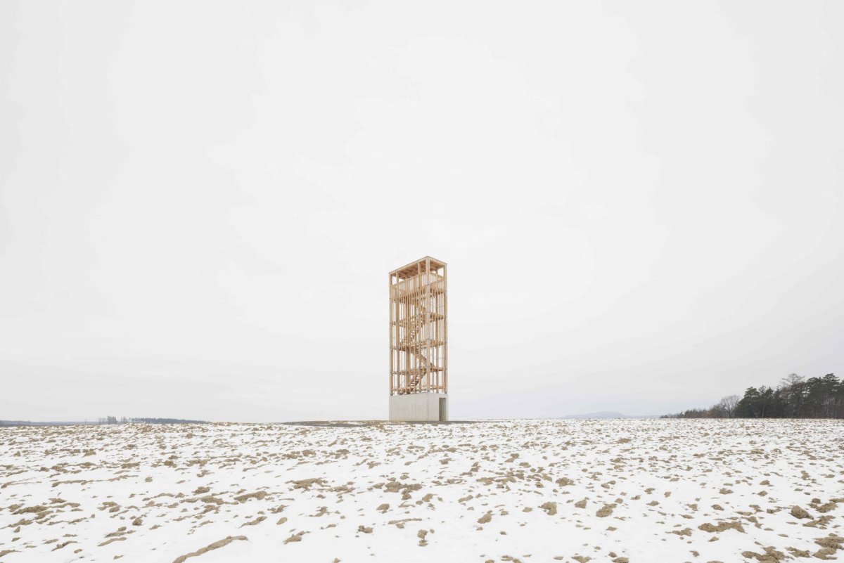 Studio m.aus architects realizovalo rozhlednu v obci Vysoké Pole