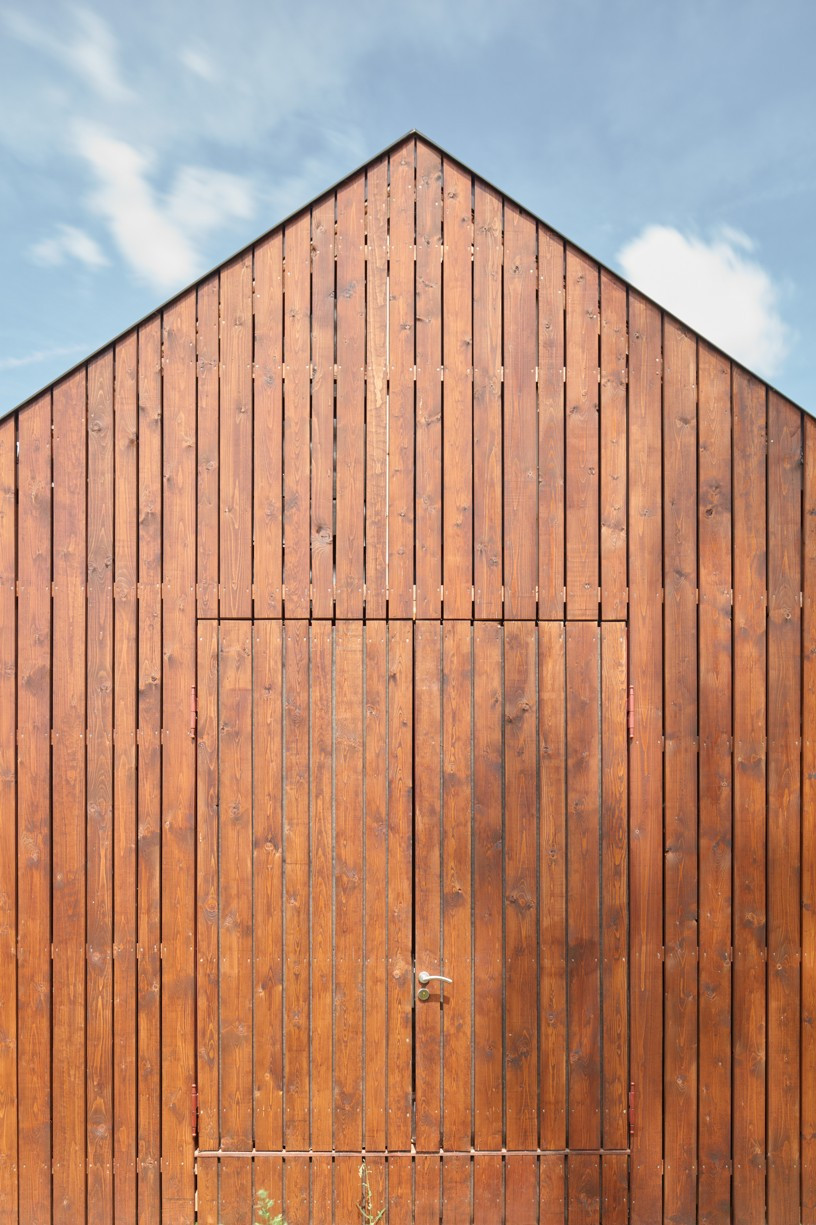 Chata u rybníku, A111