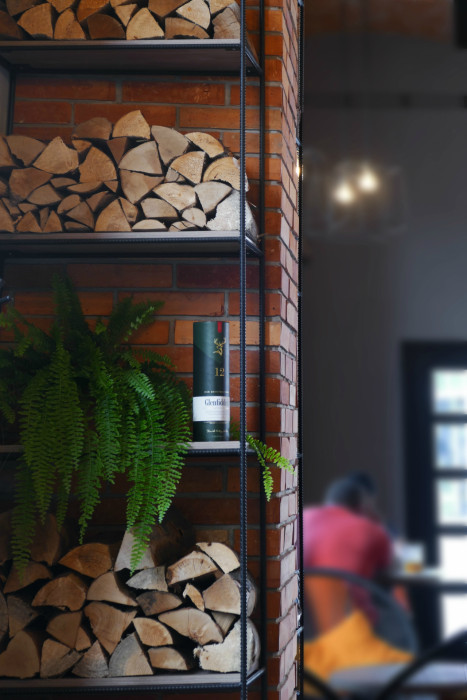 Cafebar  „STORYof…“, Van Stajpen Architecture