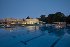 Aquavparku v Kyjově od SENAA architekti