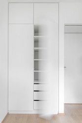 Dům ve Skrejši, Refuel works / Zbyněk Ryška, Jan Skoupý, Libor Šupler