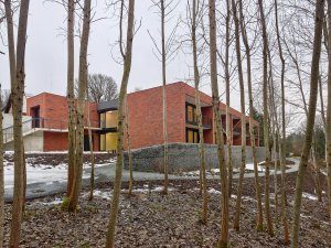 Zahrada nabízí kvalitní venkovní prostředí.  (Dům sociální péče Tereza; Stempel Tesař architekti)