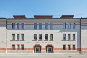 Rekonstrukce budovy okresního soudu Tübingenu od studia Dannien Roller Architekten