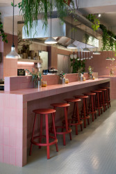 Architektonické studio NEUHÄUSL HUNAL navrhlo interiér pražského vietnamského bistra An