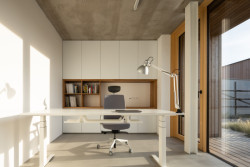 Rodinný dům v Polánce, CL3: Nachází se zde taky pracovna a technická místnost, skrze kterou se dá projít do garáže