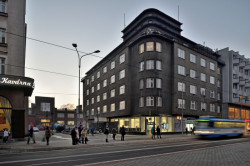 VYSLOUŽIL ARCHITEKTI, Interiér Ostravského informačního servisu, foto