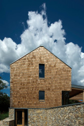 Vinohradnický dům na Zoboru, ateliér VAN JARINA