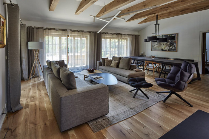 beef, Interiér vily v Průhonicích – foto