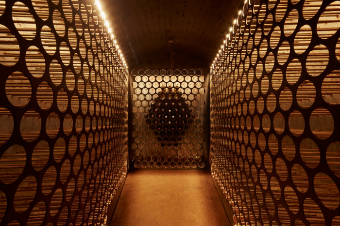 Lazy House, petrjanda/brainwork