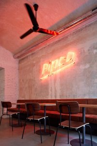 Street food bistro Pipca, mar.s architects