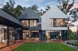 RD v Gdaňském zálivu, Arch-Deco