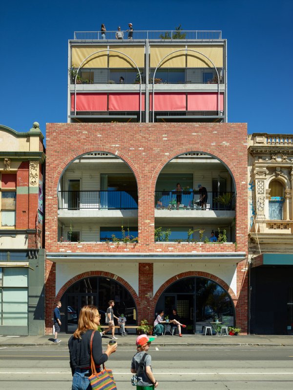 Terasový dům v Sydney od studia Austin Maynard Architects