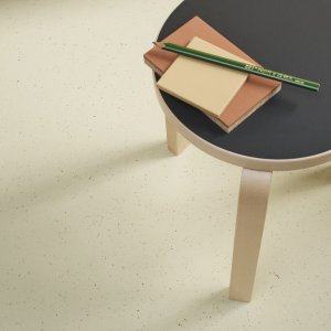 Dekor bílé čokolády 3584 řada Marmoleum Cocoa