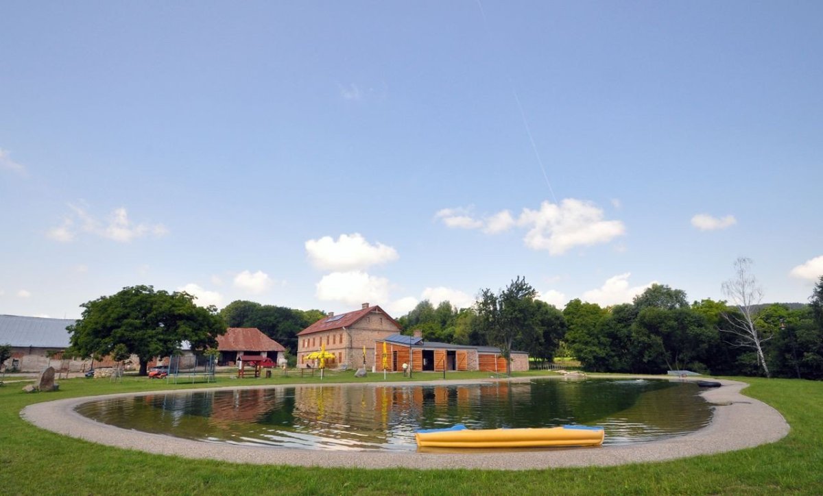 PROKŠ PŘIKRYL ARCHITEKTI, Zázemí biotopu v Honěticích u Kroměříže – foto