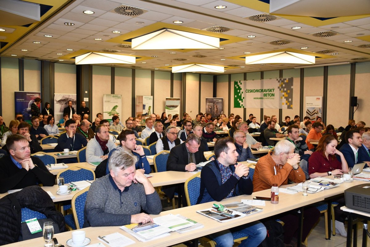 Vzdělávací semináře Beton University slaví kulatiny.