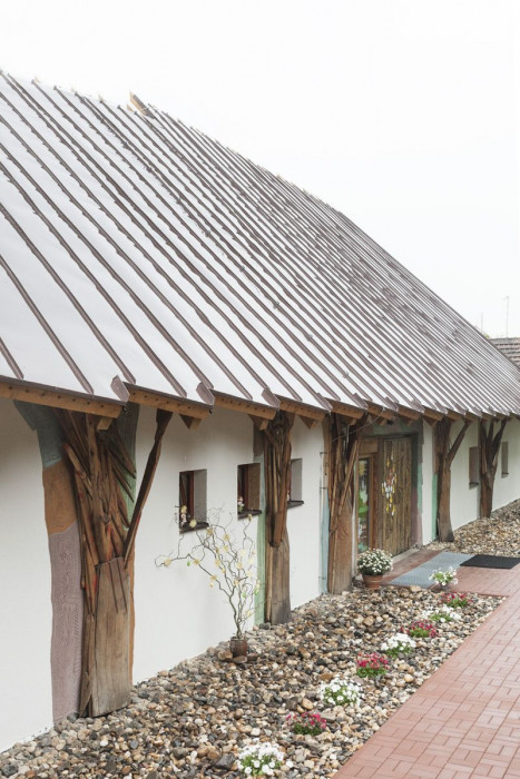 Atelier 8000 (Martin Krupauer, Jiří Střítecký), Mateřská škola v Dobříni - foto