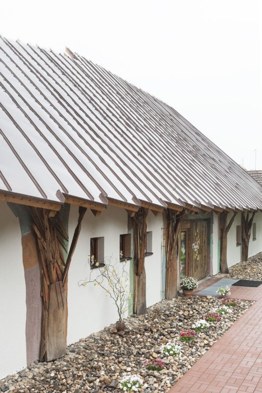 Atelier 8000 (Martin Krupauer, Jiří Střítecký), Mateřská škola v Dobříni - foto